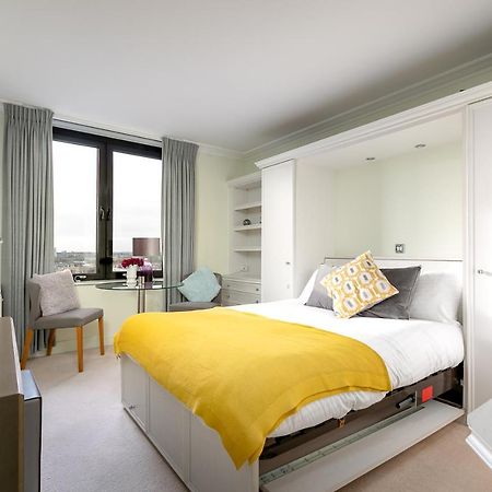 Point West Apartments London Kültér fotó