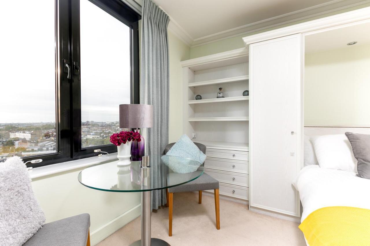 Point West Apartments London Kültér fotó